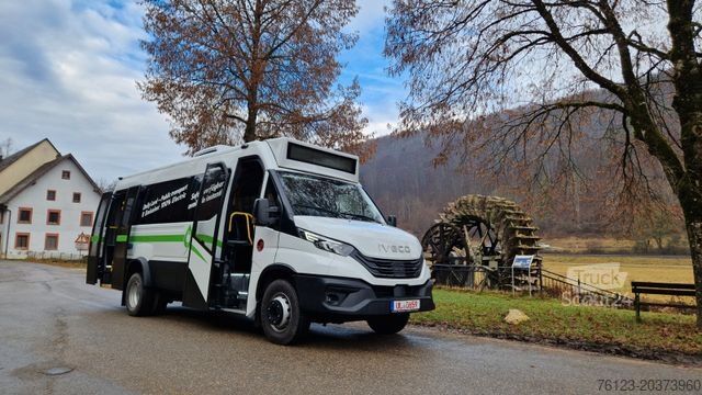 Autobus urbano IVECO Daily Heckniederflur Elektro City Stock