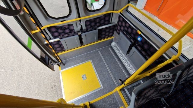 Autobus urbano IVECO Daily Heckniederflur Elektro City Stock