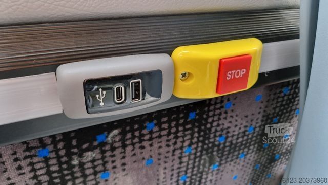 Autobuz urban IVECO Daily Heckniederflur Elektro City Stock