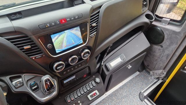 Autobus urbano IVECO Daily Heckniederflur Elektro City Stock