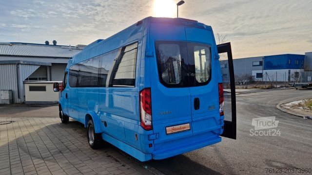 Autobus urbano IVECO Daily Heckniederflur Elektro City Stock