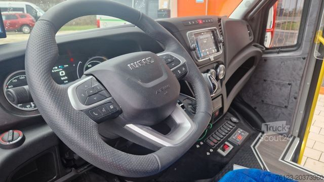 Autobuz urban IVECO Daily Heckniederflur Elektro City Stock