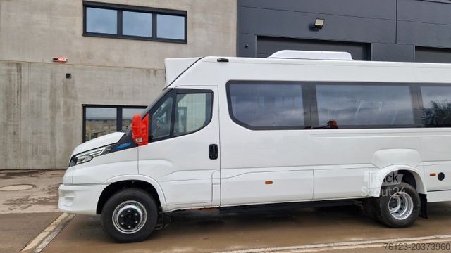 Autobus urbano IVECO Daily Heckniederflur Elektro City Stock