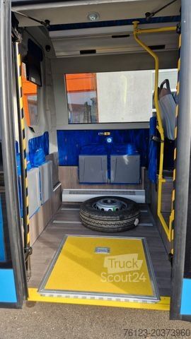 Autobuz urban IVECO Daily Heckniederflur Elektro City Stock