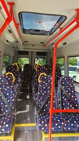 Minibus MERCEDES-BENZ 517 / 515 Frontniederflur mit Ada Systeme