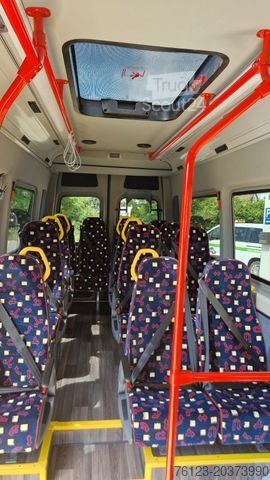 Minibus MERCEDES-BENZ 517 / 515 Frontniederflur mit Ada Systeme