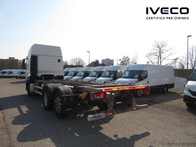 Камион със сменяема надстройка IVECO Stralis AS260S42Y/FP-CM BDF, Intarder Klima