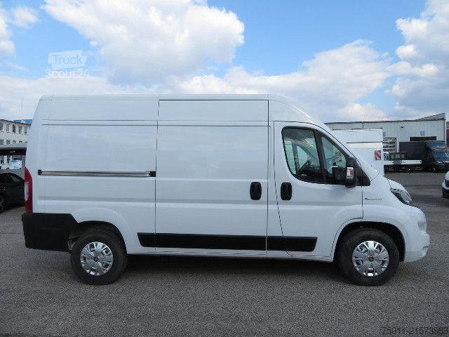 Фургон з високим дахом Fiat E-Ducato L2H2 47kWh, Kamera, Navi
