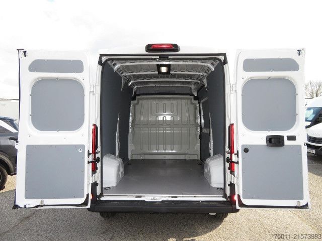 Фургон з високим дахом Fiat E-Ducato L2H2 47kWh, Kamera, Navi