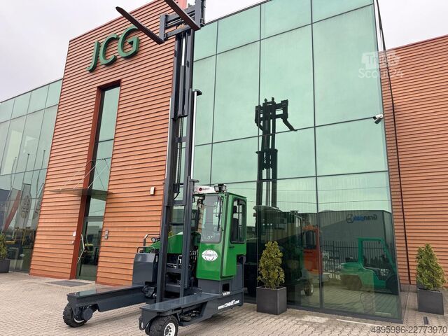 Carretilla retráctil de 4 vías Combilift C4500 /Triplex 6000 mm/Air condition