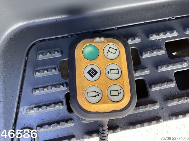 подметальная машина Mercedes-Benz Atego 1321 Euro 6 Scarab Merlin Links en rechts...