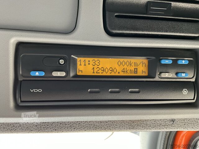 подметальная машина Mercedes-Benz Atego 1321 Euro 6 Scarab Merlin Links en rechts...