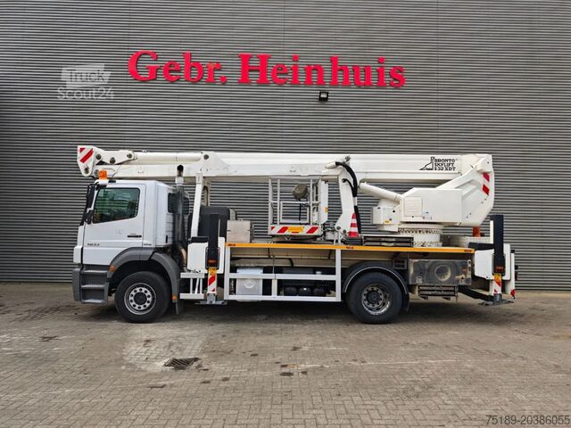 Hefplatform Mercedes-Benz Axor 1833 4x2 Bronto Skylift S32XDT