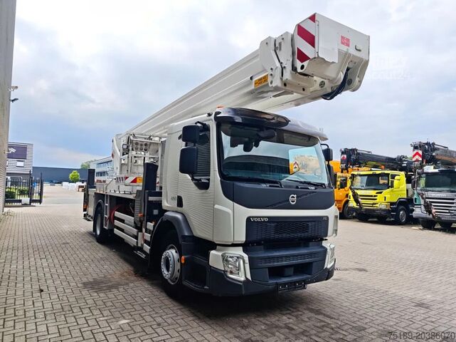 Lyftplattform Bronto Skylift S36 XDT Volvo FE 280 4x2