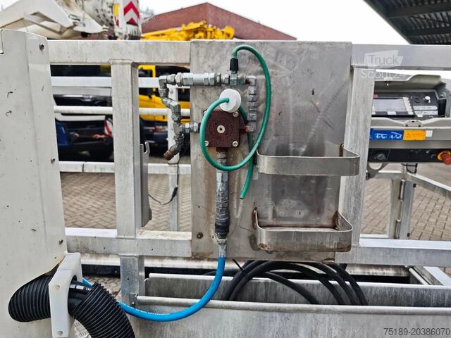 Lyftplattform Bronto Skylift S36 XDT Volvo FE 280 4x2