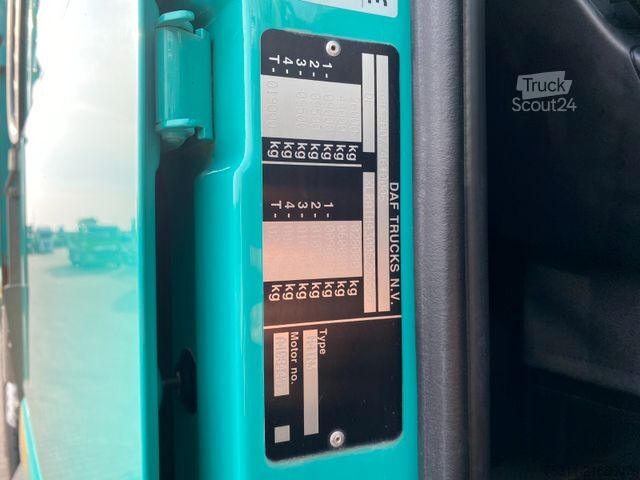 Самосвал DAF XF 530 6x4*Retarder*60Tonnen*Bordmatik*Manuell