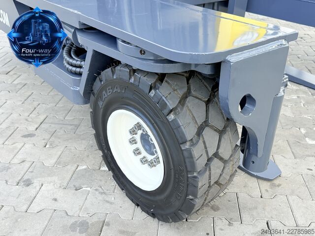 Keturs kryptimis krautuvas Combilift C5000XL GAS DUPLEX 4500MM POSITIONER