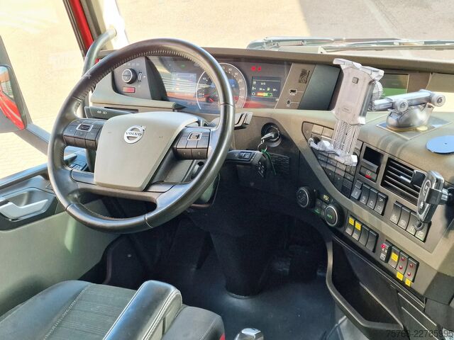 Viehtransport Volvo FH 13.500 6x2 - Livestock 4 deck Finkl + Finkl ...