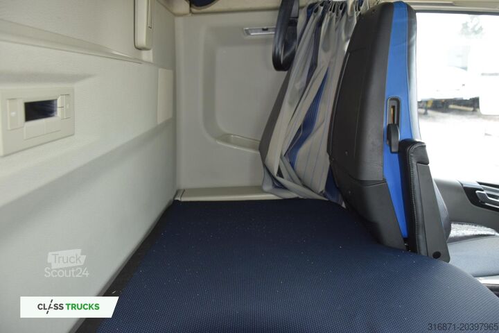 štandardná traktorová jednotka VOLVO FH 460 Globetrotter XL Varios i-Save