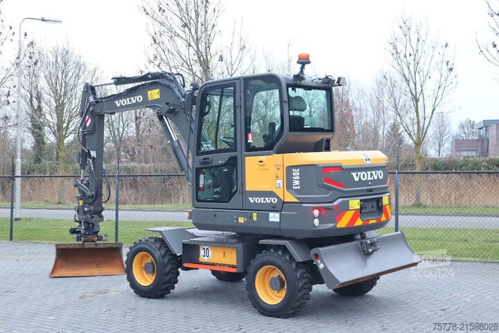 Mobiele graafmachine Volvo EW60E | 117 HOURS | ROTOTILT + GRIPPER | BUCKET...