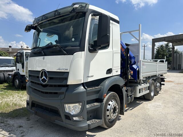 žerjav Mercedes-Benz ANTOS 2536