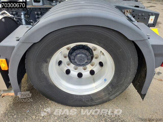 Standaard trekker Iveco S-Way 460 4X2 LNG! NL-Truck Retarder 2xTanks Al...