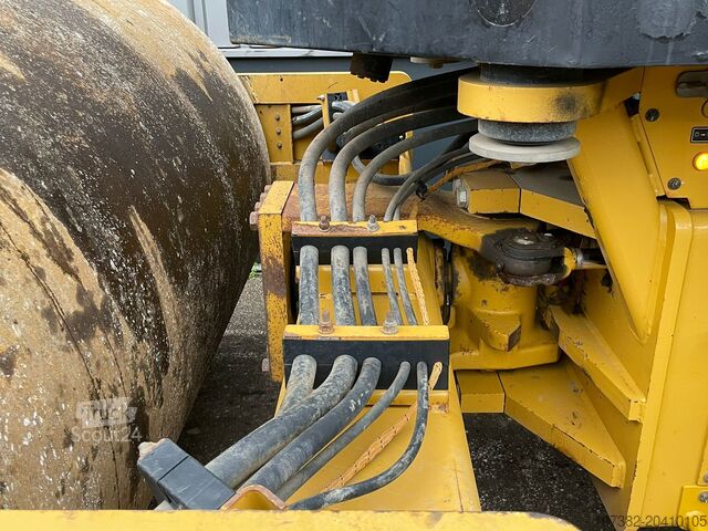 Одинарний ролик Caterpillar CS66B