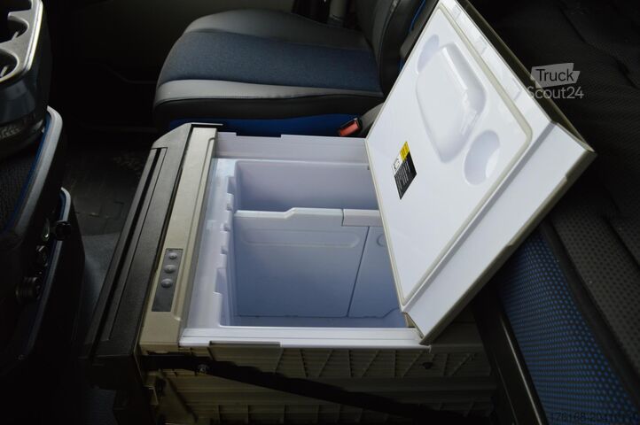 стандартен трактор VOLVO FH 460 Globetrotter XL i-Save SideSkirts