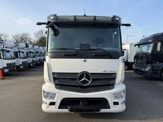 Box truck MERCEDES-BENZ ACTROS 1830 L Koffer 7 m LBW 2.000 kg*LASI VDI