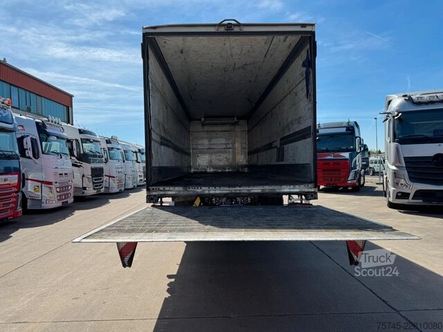 Camión frigorífico MERCEDES-BENZ ANTOS 2536 KÜHLKOFFER / LBW / CARRIER / 9,00M /