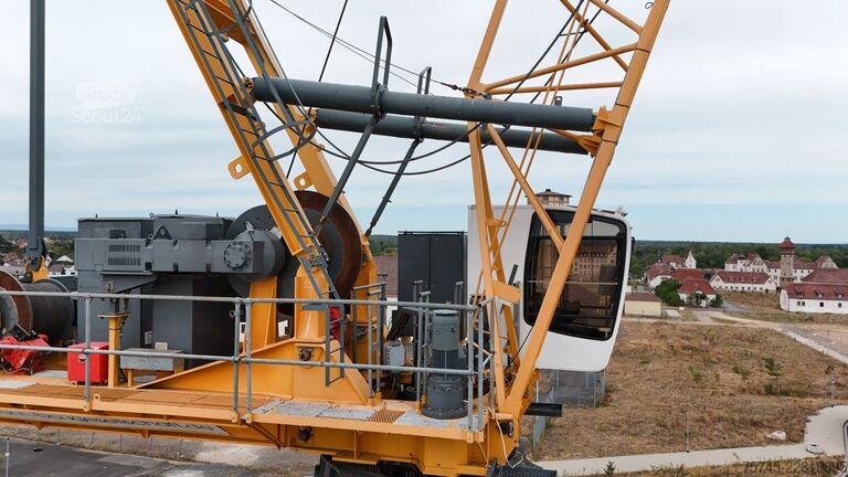 Torņa celtnis LIEBHERR Kran 160 HC-L 8/16