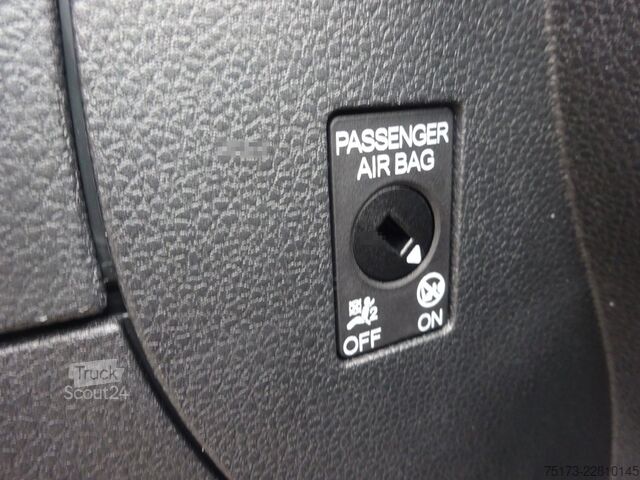 Duba panelată FORD Transit Connect Limited L2 Kasten Aut AHK Kamera