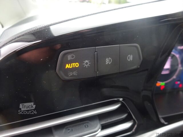 Duba panelată FORD Transit Connect Limited L2 Kasten Aut AHK Kamera