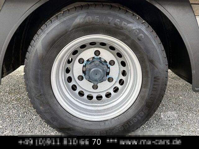 Furgoneta caja MERCEDES-BENZ Sprinter 516 Maxi 3,5 t Koffer LBW Klima 316-21