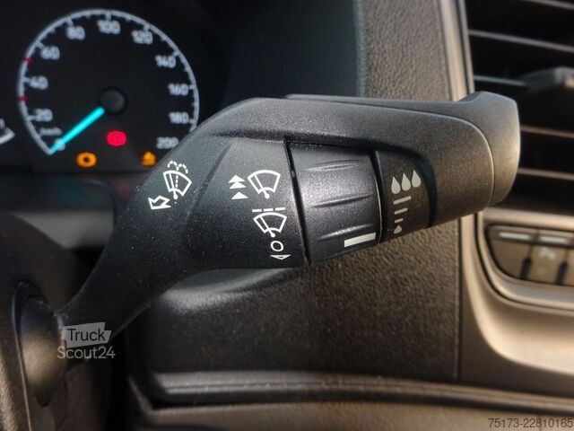 Furgoneta FORD Transit Kasten 350 L3H2 Trend 130PS Express-Line