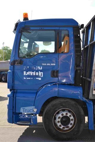 LKW mit Pritsche & Plane MAN TGS 26.320 Pritsche Plane / Unfall / fahrbereit