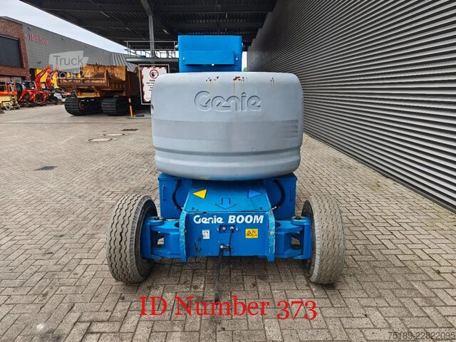 Przegubowa teleskopowa platforma robocza Genie Z45/25J Bi-Energy