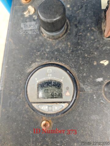Przegubowa teleskopowa platforma robocza Genie Z45/25J Bi-Energy