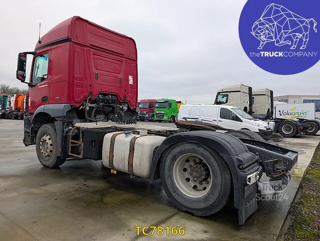 Standard-SZM Mercedes-Benz Arocs 1943