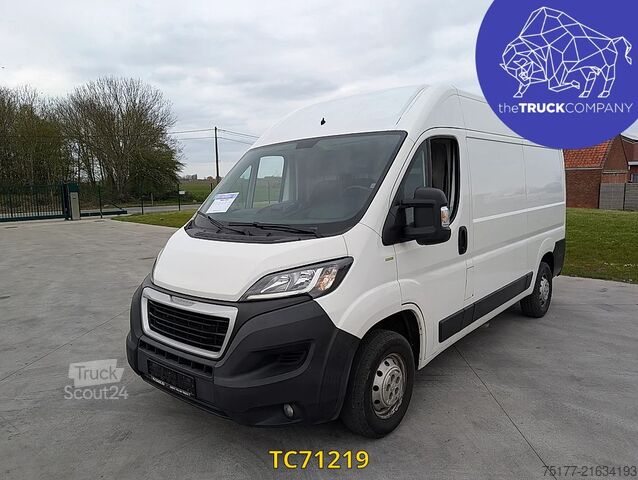 Furgoneta Peugeot Boxer