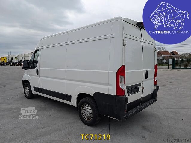 Furgoneta Peugeot Boxer