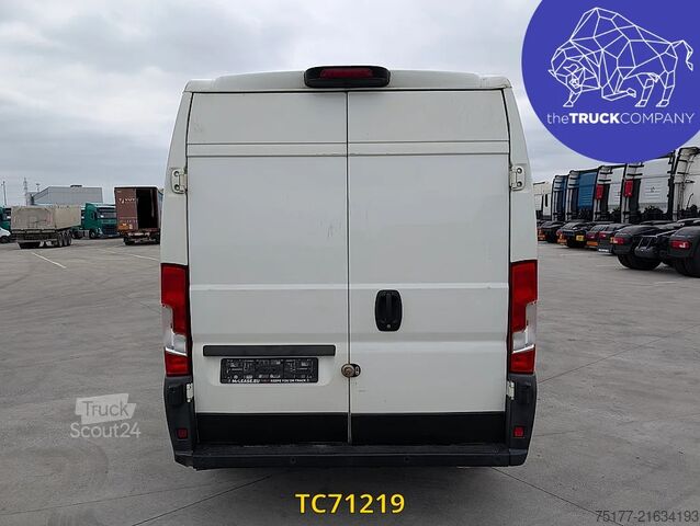 Furgoneta Peugeot Boxer