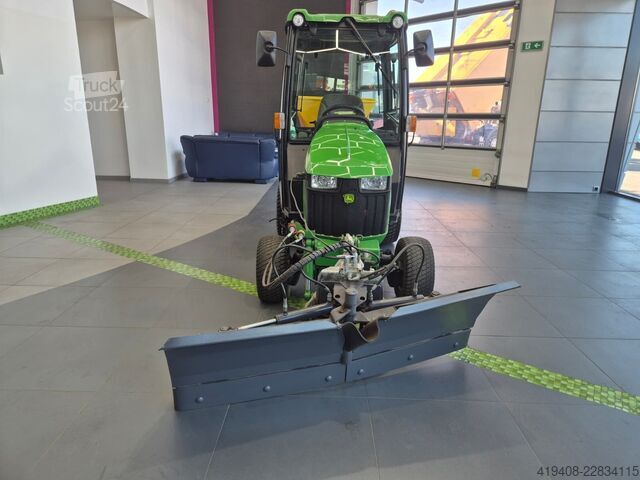 Traktor John Deere 1026R 4WD - Serviced! - PLOW + SPREADER GRATIS!