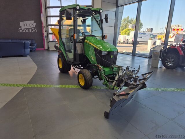 Traktor John Deere 1026R 4WD - Serviced! - PLOW + SPREADER GRATIS!