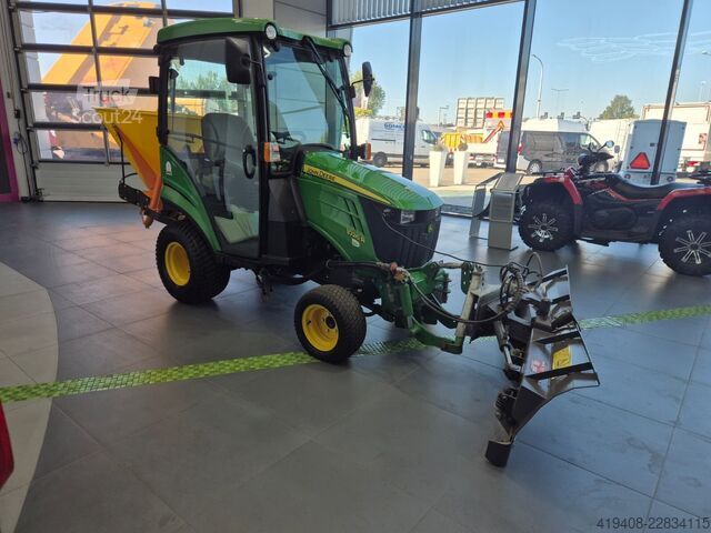 Traktor John Deere 1026R 4WD - Serviced! - PLOW + SPREADER GRATIS!