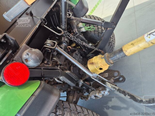 Traktor John Deere 1026R 4WD - Serviced! - PLOW + SPREADER GRATIS!