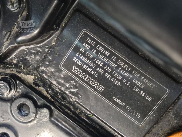 Traktor John Deere 1026R 4WD - Serviced! - PLOW + SPREADER GRATIS!