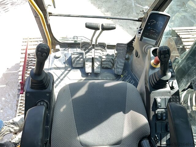 Kettenbagger Volvo EC220DL