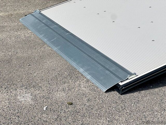 Remorque à caisse Variant 2017 C3 EDITION | RAMPE 302X168X188CM 2000KG KOFFERANHÄNGER