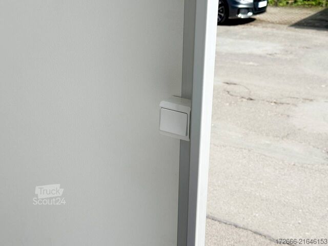 Remorque à caisse Variant 2017 C3 EDITION | RAMPE 302X168X188CM 2000KG KOFFERANHÄNGER